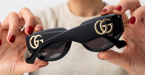 how to tell gucci sunglasses are real|authentic Gucci sunglasses case.